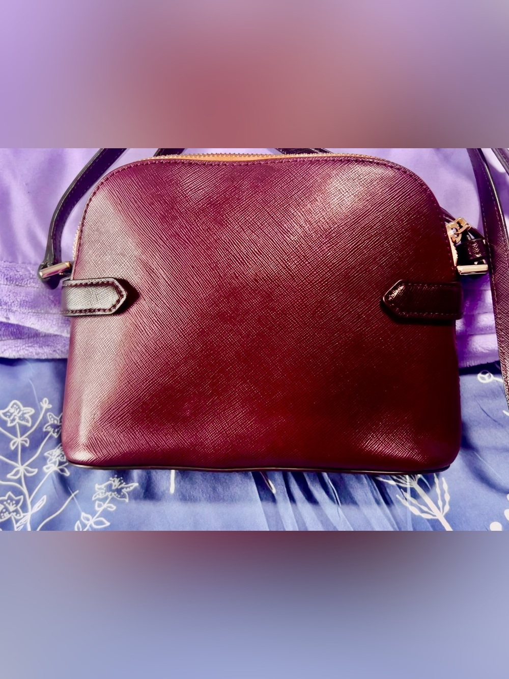 Like new! Kate Spade Station de Staci Dome Saffiano Leather Crossbody Bag - Picture 3 of 10